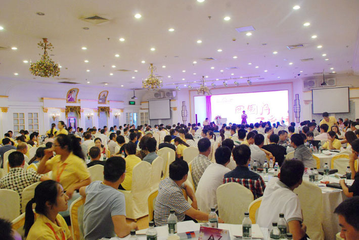 團(tuán)圓月，百度情——2014年百度推廣中秋答謝會(huì)活動(dòng)報(bào)道